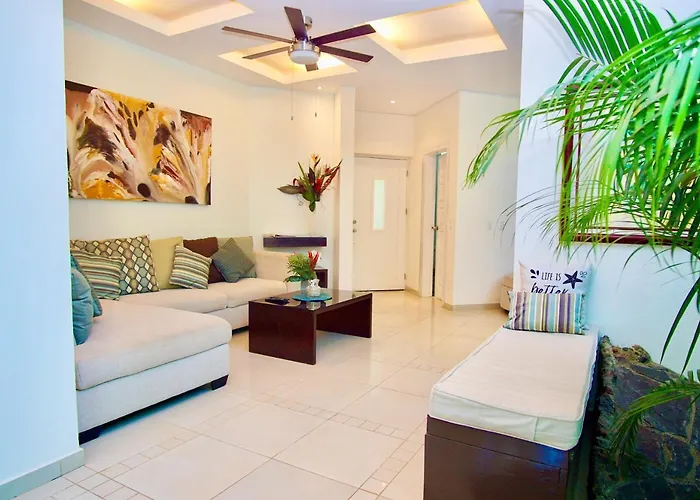 Casa Puesta Del Sol - Playa Langosta Aparthotel